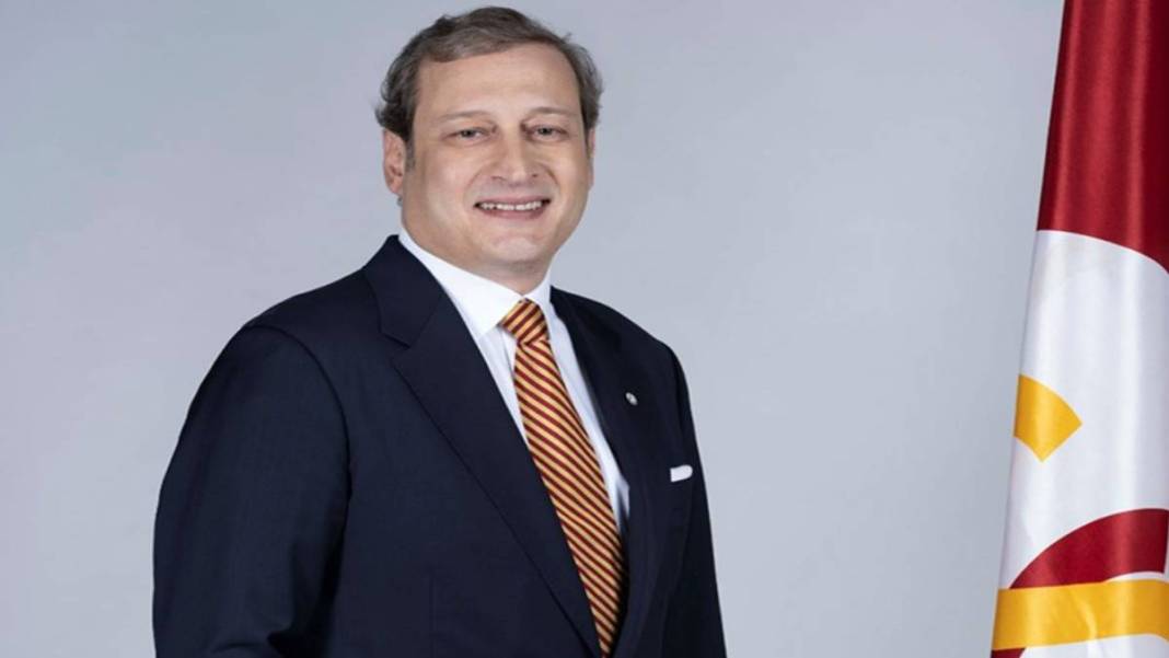 Galatasaray'ın 100. yıl forması belli oldu! O detay herkesi mest edecek: Fiyatı bakın ne kadar? 2